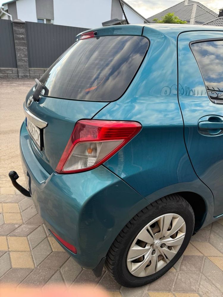 Продам Toyota Yaris