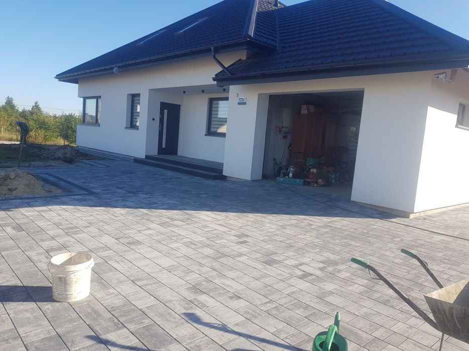 Układanie kostki brukowej kostka brukowa brukarstwo