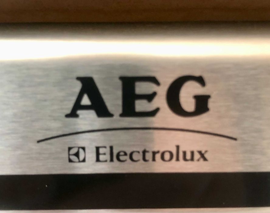 Forno elétrico AEG
