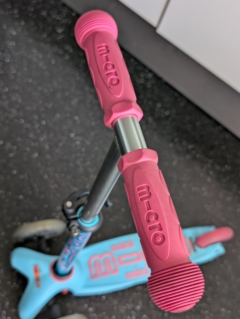 Trotinete infantil Mini Micro Deluxe 3-5 anos