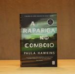 A RAPARIGA NO COMBOIO (livro em português)