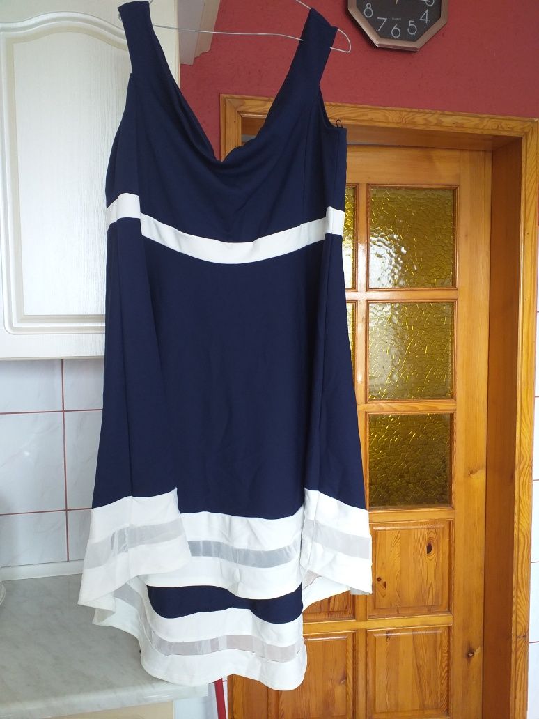 Sukienka Asymetryczna Granatowa 54