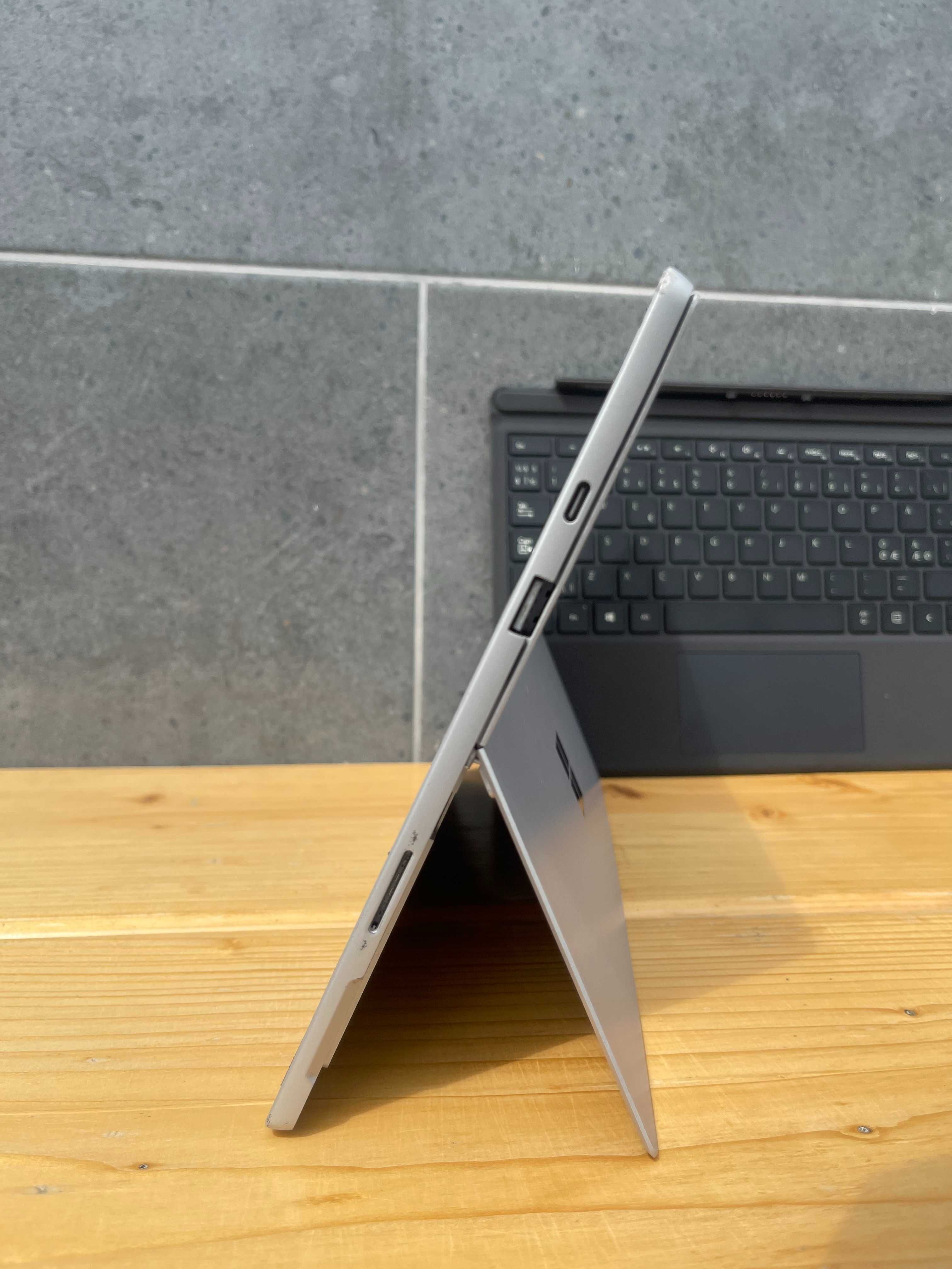 Сенсорний Microsoft Surface Pro7+/i5-1135G7/8Gb/128Gb M2/12.3"/2.5k