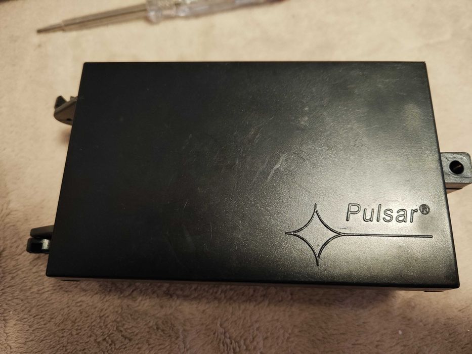 Moduł bezpiecznikowy w obudowie AWZ593 Pulsar, 4 kanały