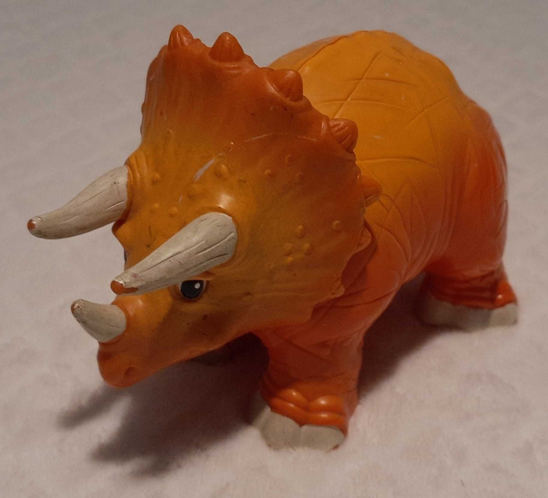 Dinozaur, triceratops, pomarańczowy, 17cm (Zabawka)