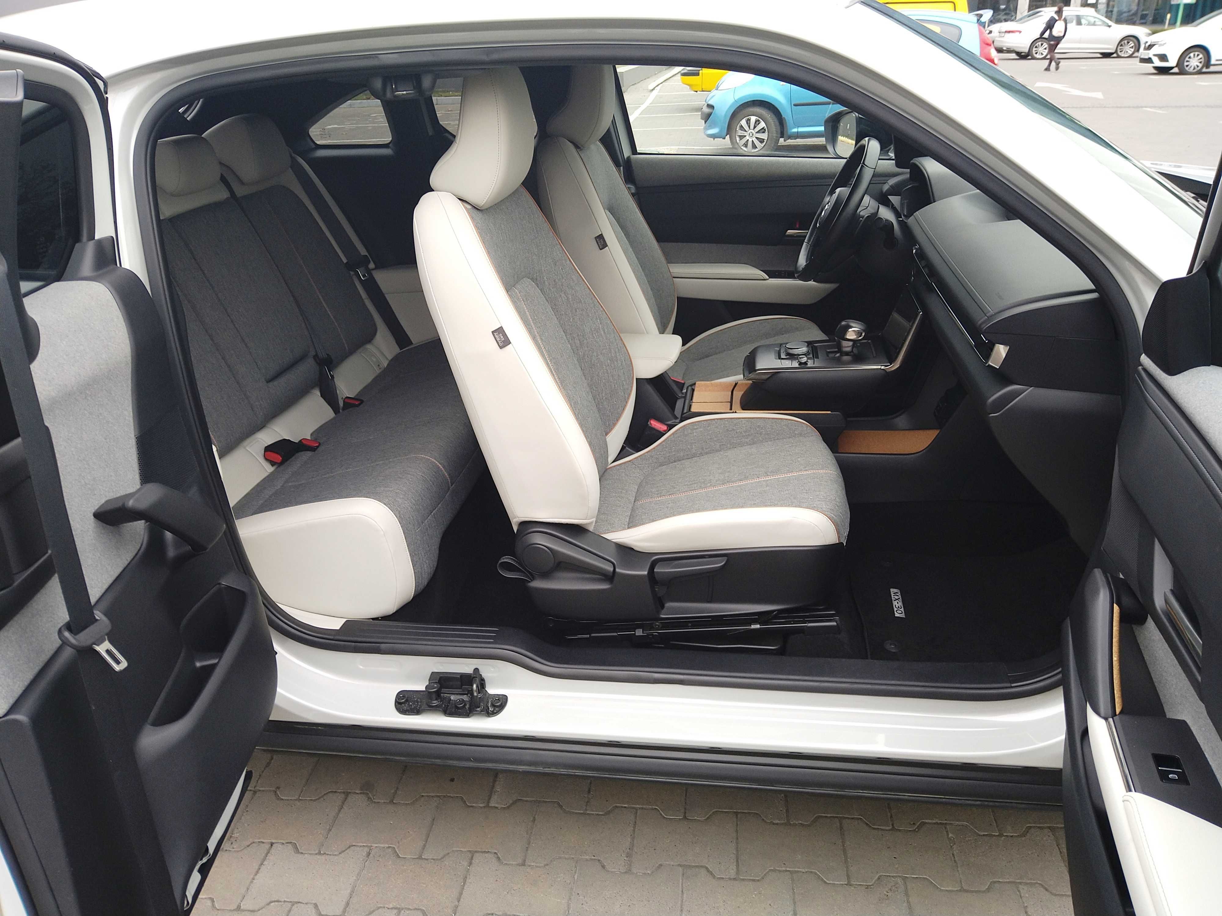 Mazda MX-30 2021