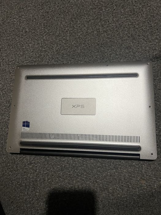 Ультрабук DELL XPS 13 9350 intel core i7 DDR4