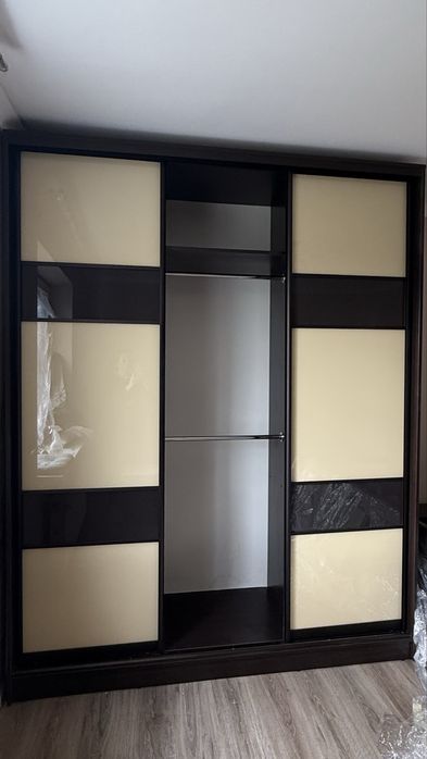 Шафа купе 3-х дверна