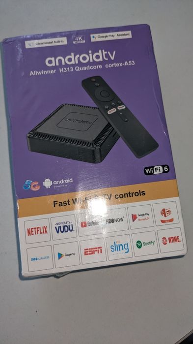 Смарт ТВ приставка  q7 8/128 gb, 14 Android