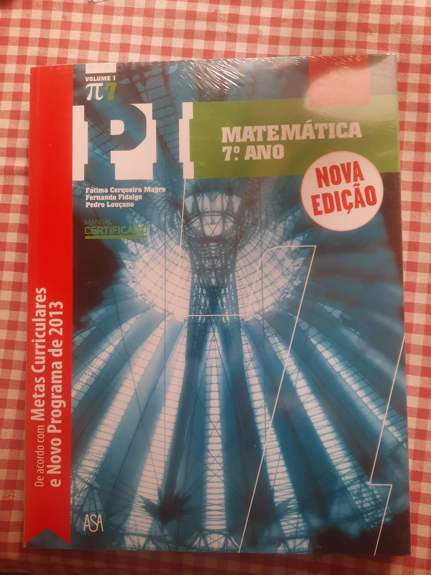 Matemática 7 ano ainda tem os plásticos
