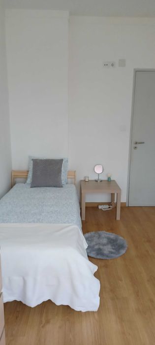 Quarto para arrendar