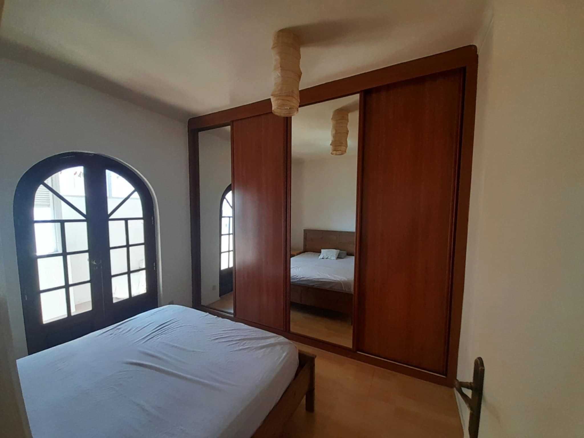 Apartamento T1 c/ Vista para o Mar - Paço de Arcos, Oeiras- PARTICULAR