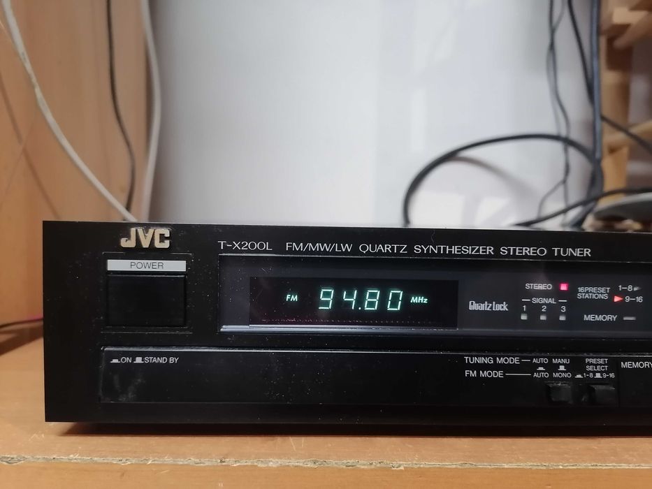 Tuner JVC T-X200L