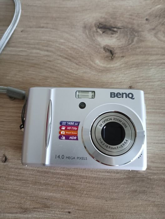 Aparat fotograficzny marki Benq