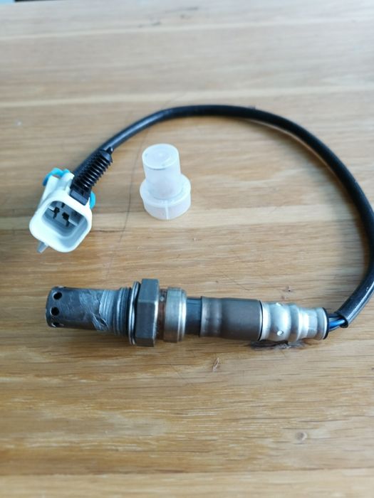 Датчик кисню (лямбда зонд) верхній.