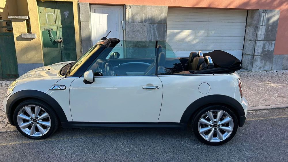 MINI Cabrio Cooper S