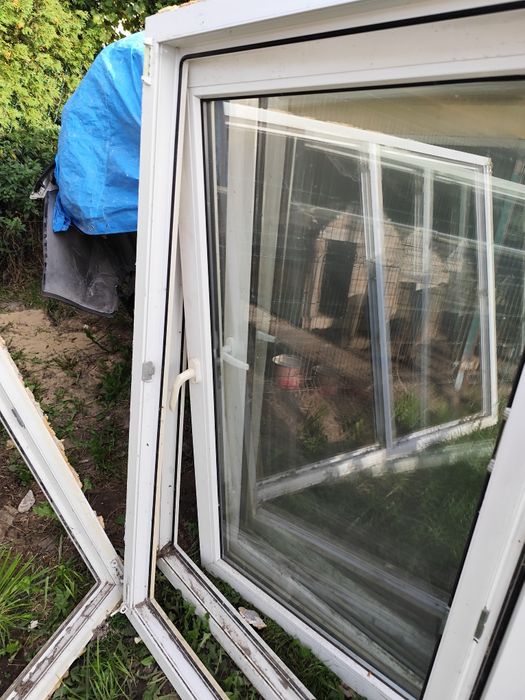 Okna dwuskrzydłowe po demontażu 176/143