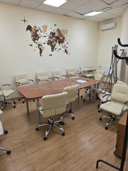 Без комісії. Оренда приміщення 1251 м² Володимира Сікевича буд. № 20-А