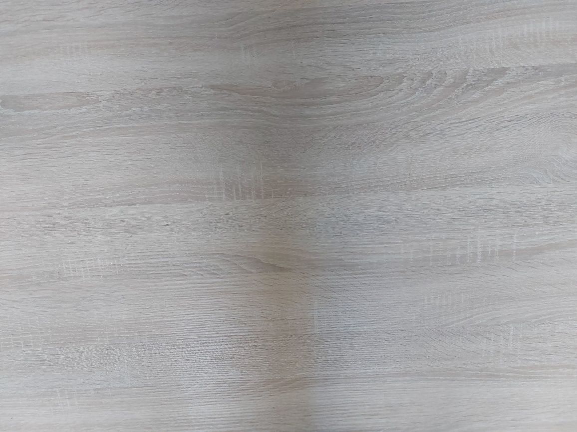 Nowy stół dla 6-8 osób.  180x90.