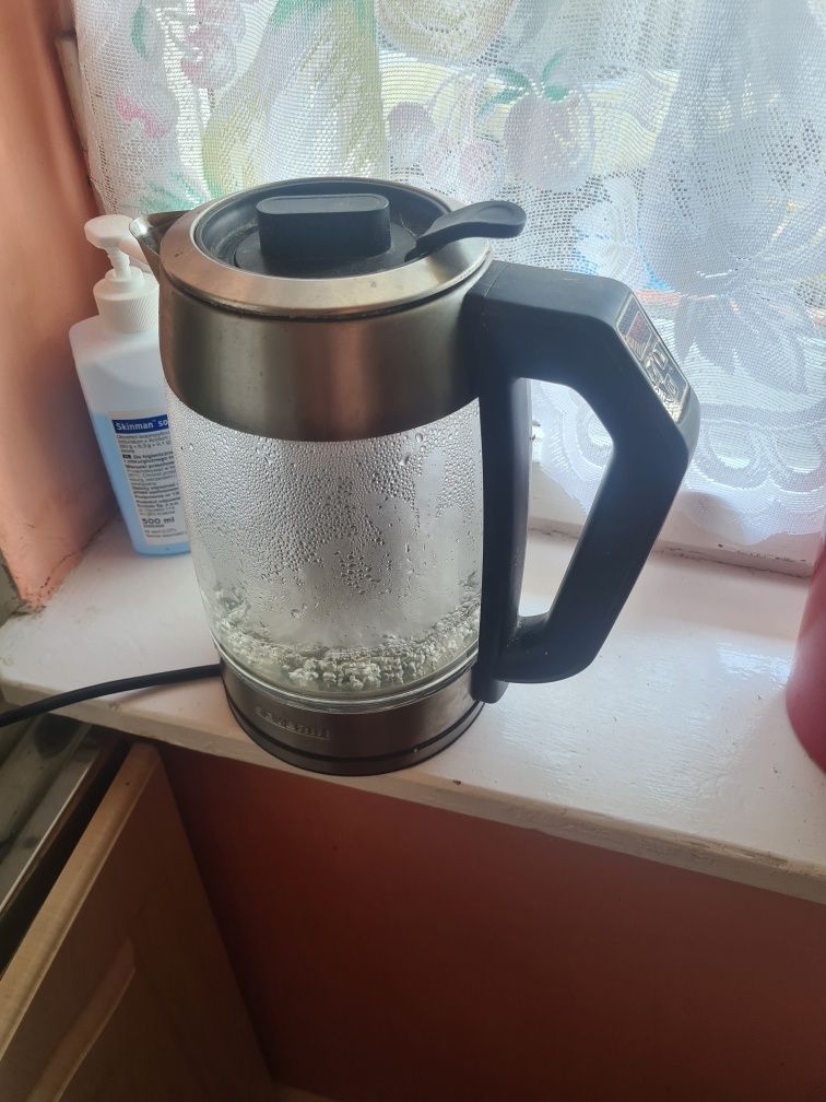 Sprzedam czajnik .