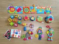 Zestaw zabawek dla niemowlaka - piłka, kostki, zawieszki, książeczki