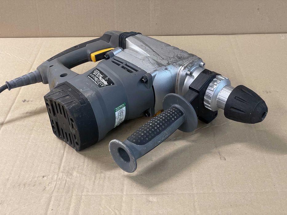 Titan MOCNA Młotowiertarka Młot udarowy 1500W 8J 230V TTB278SDS F-VAT