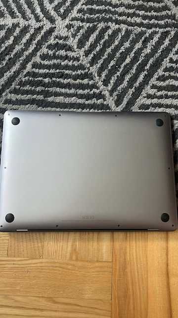 Macbook air m1 13 16/256 gb niskie TBW bateria 93%
