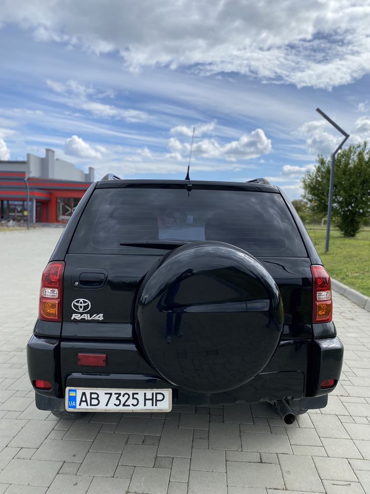 Toyota RAV 4 2004 2.0