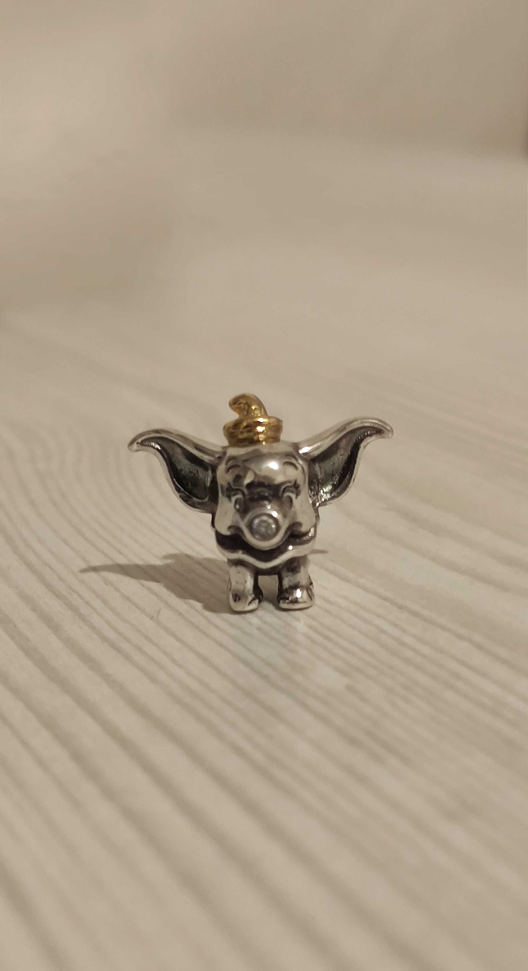 Disney 100 Charms Dumbo Charms słonik