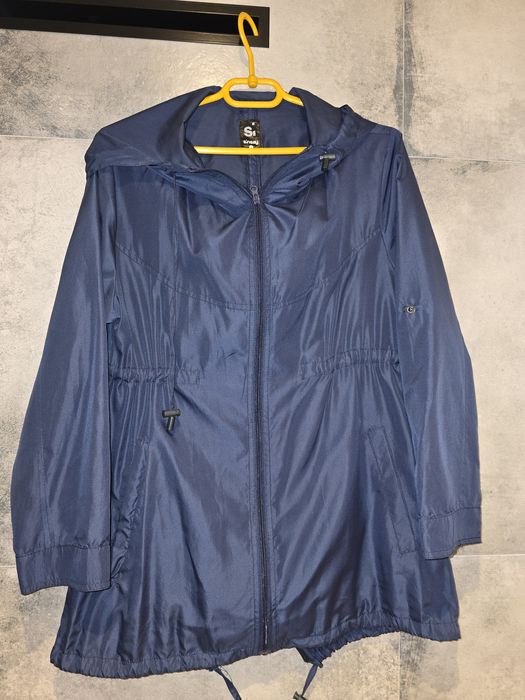 Kurtka wiatrówka rozm.S