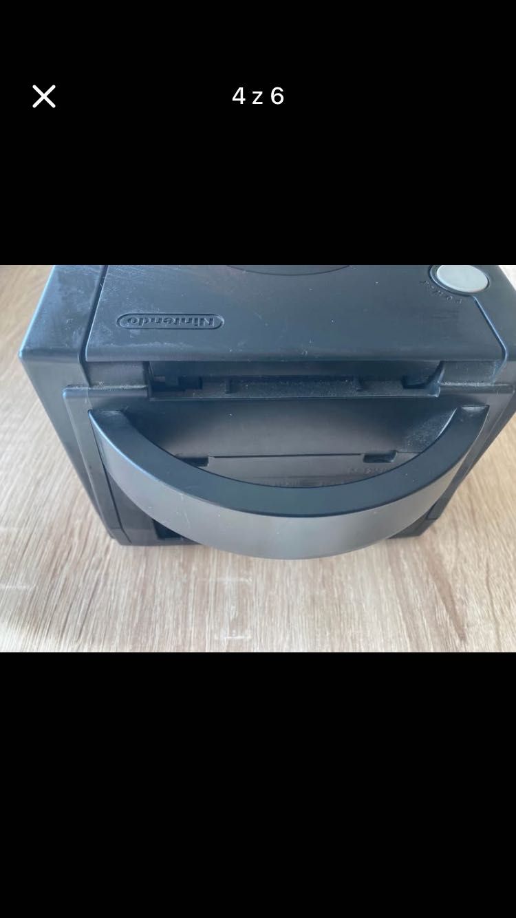 Nitendo Game Cube + dwie gry Mario Sunshine i Metroid prime