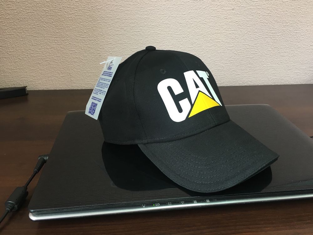 Бейсболка Кепка CAT Caterpillar