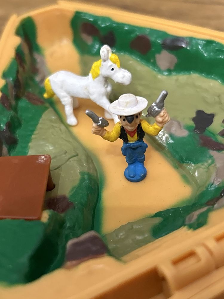 Lucky Luke Polly pocket 1995 miniaturas maquete