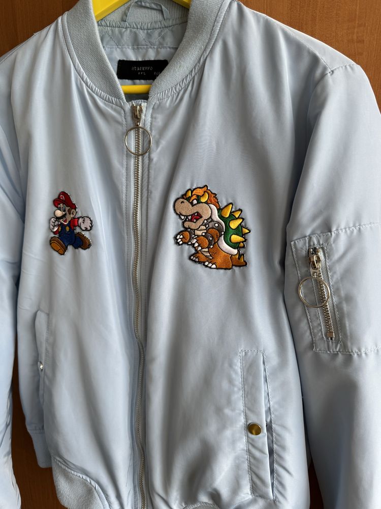 Kurtka bomberka z naszywkami Mario Bros, L