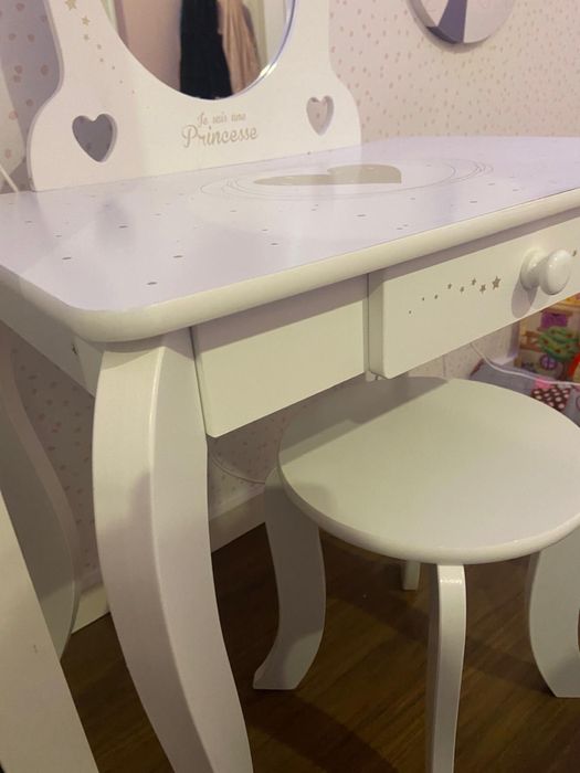 Toucador menina (semi novo)