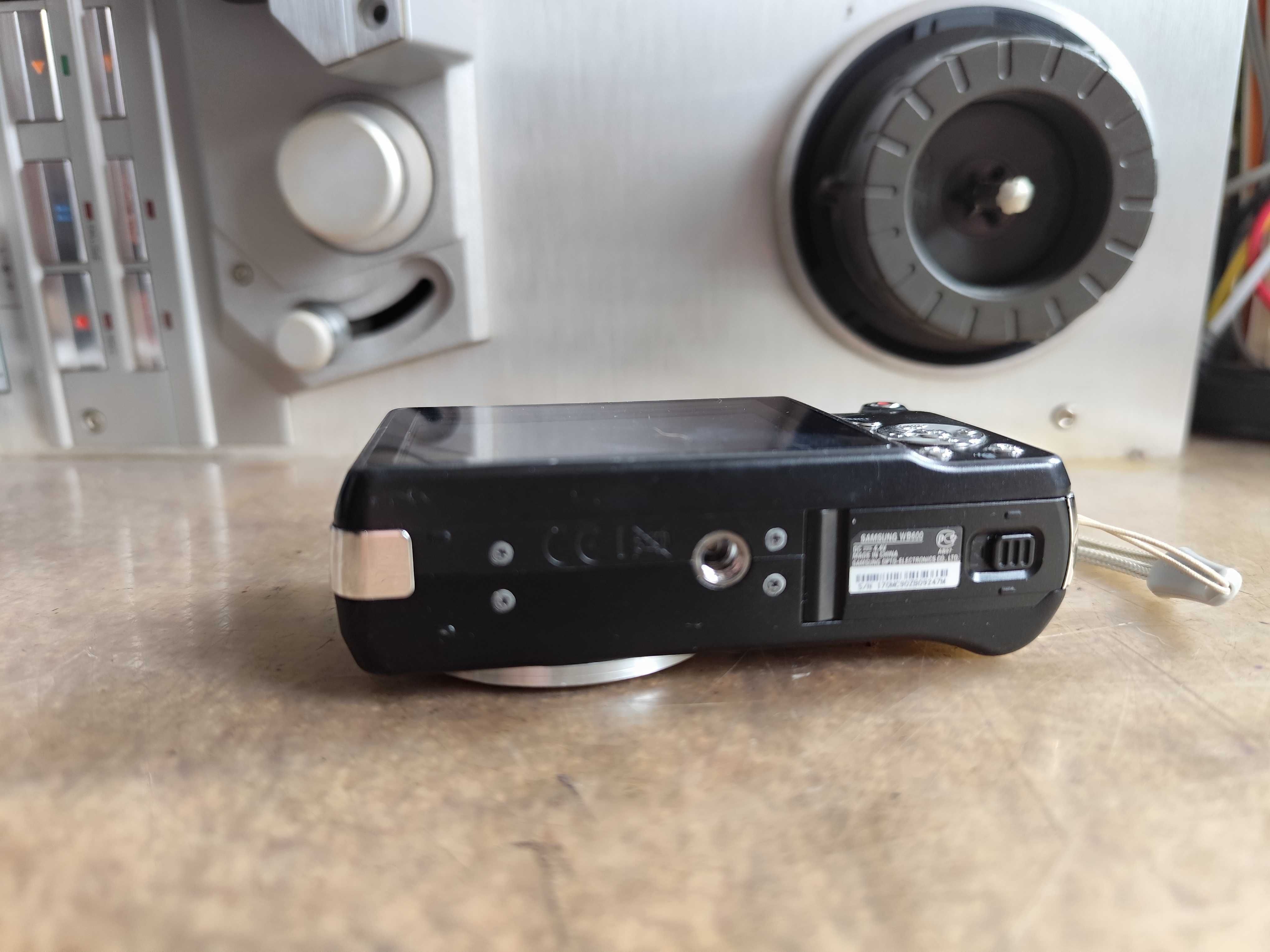 aparat cyfrowy Samsung WB600 uskodzony!
