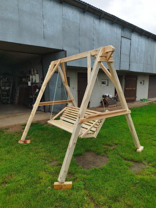Huśtawka drewniana