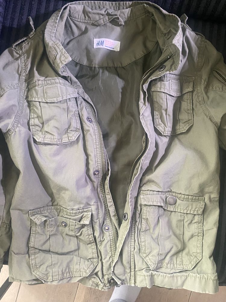 Wojskowa kurtka dla chłopca H&M