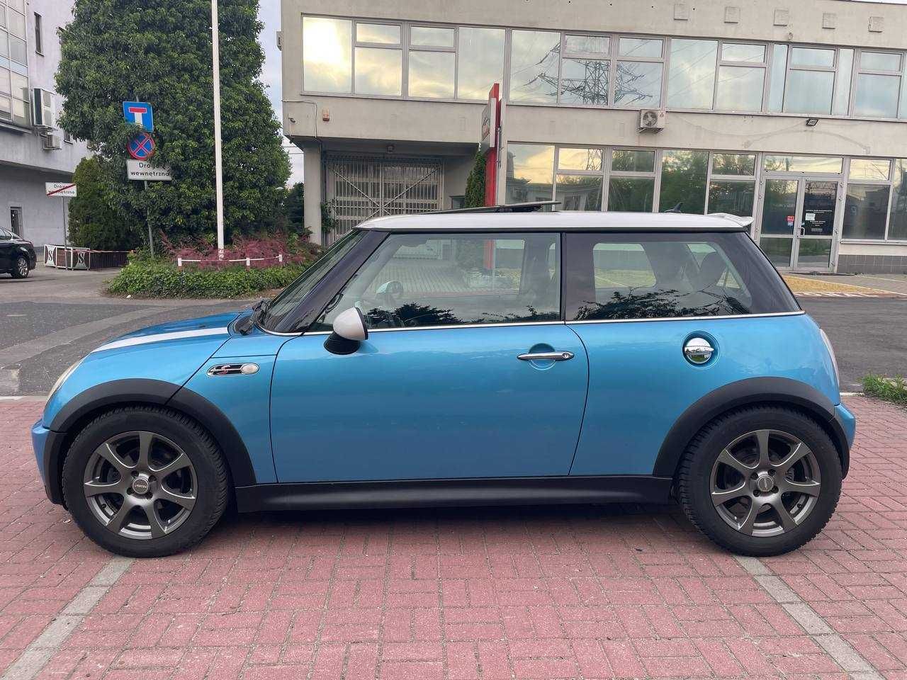 Mini Cooper S/ Xenon/Panorama/Harman/Kardon