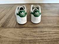 Obuwie marki Adidas Stan Smith