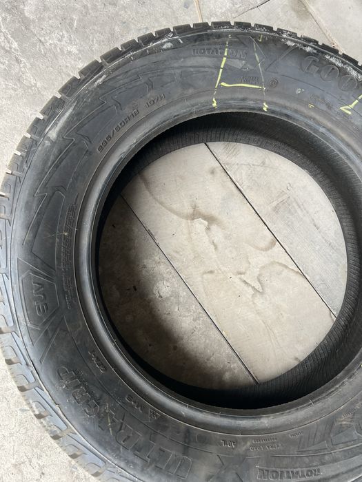 Шини резина Googear 235/60 18