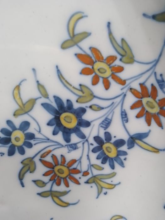 prato grande de cerâmica da Alcora.s.18