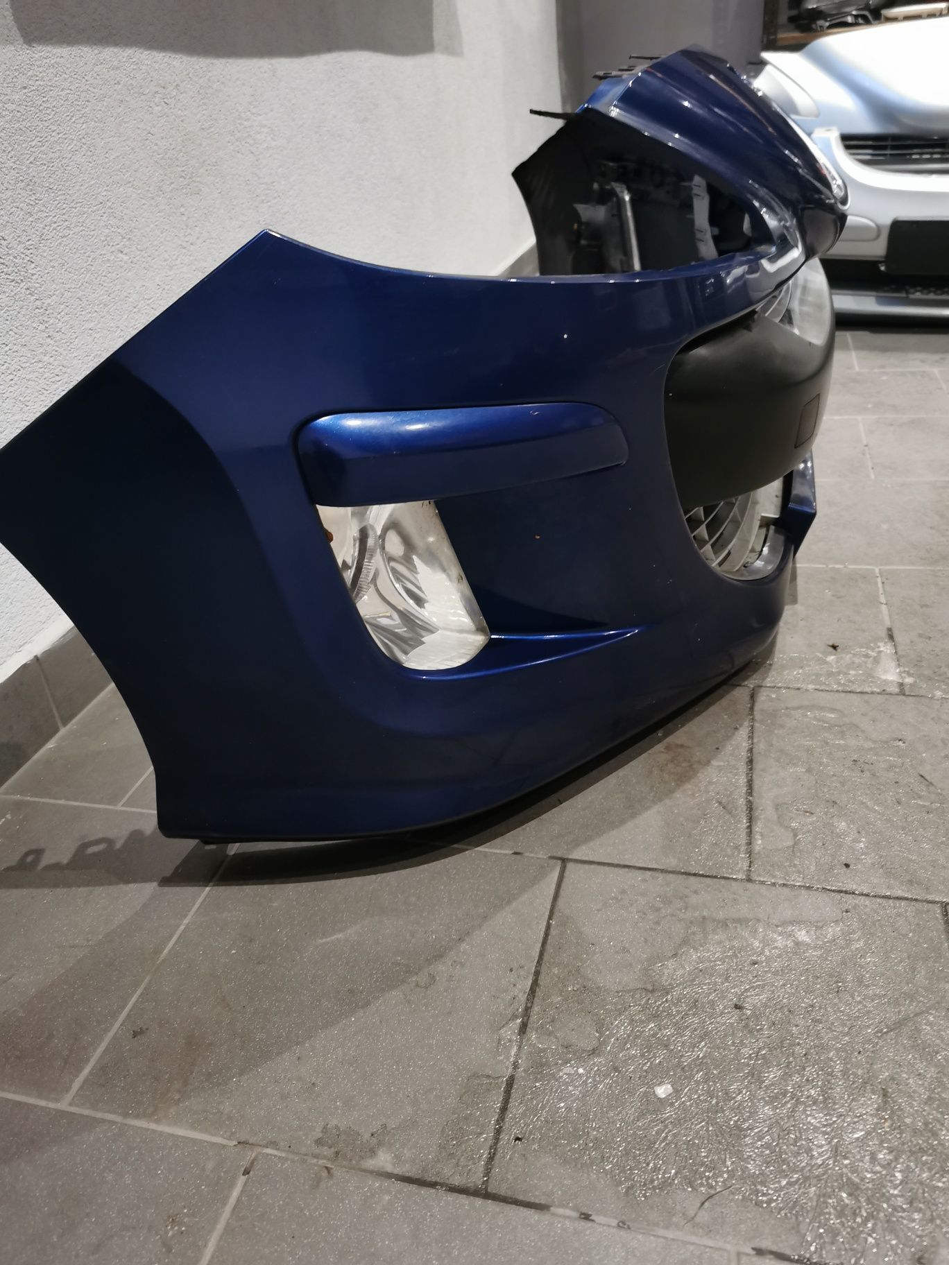 Zderzak przód przedni Peugeot 308 kod kpld rok 08