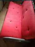 O Sofa cama com 2,00 larg.x 0,90 profundidade ,