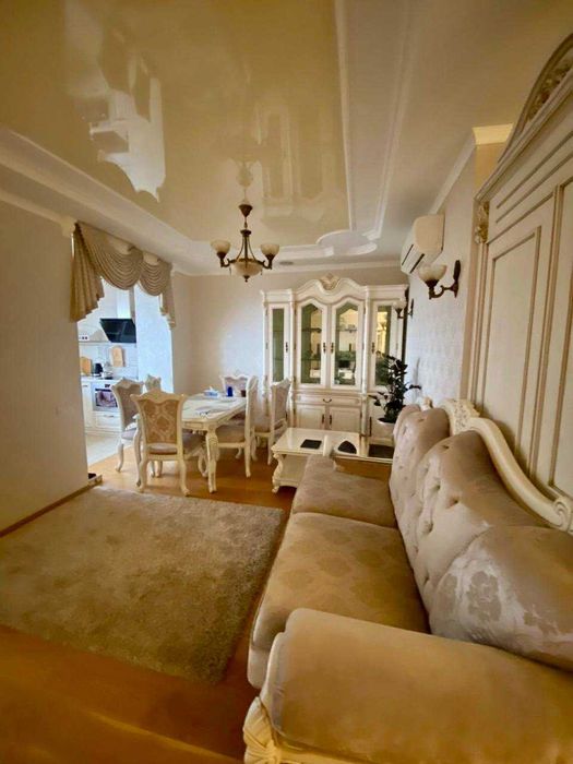 Топ-локация! 3 мин до парка и ТЦ! Продам квартиру с двумя спальнями.