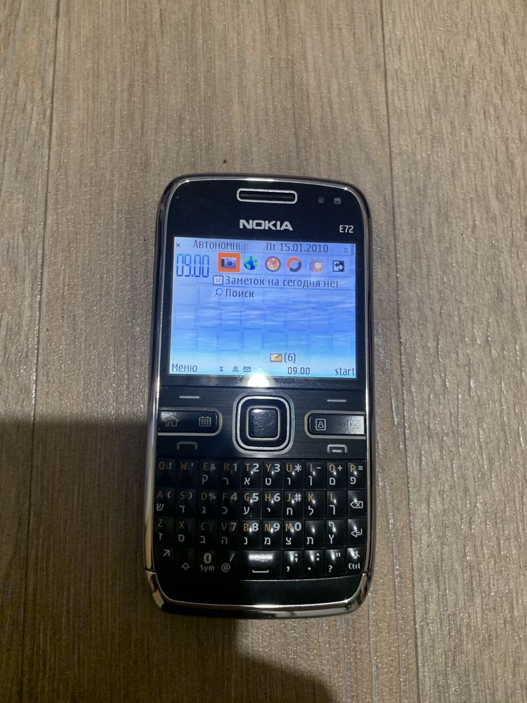 Продам Nokia E72