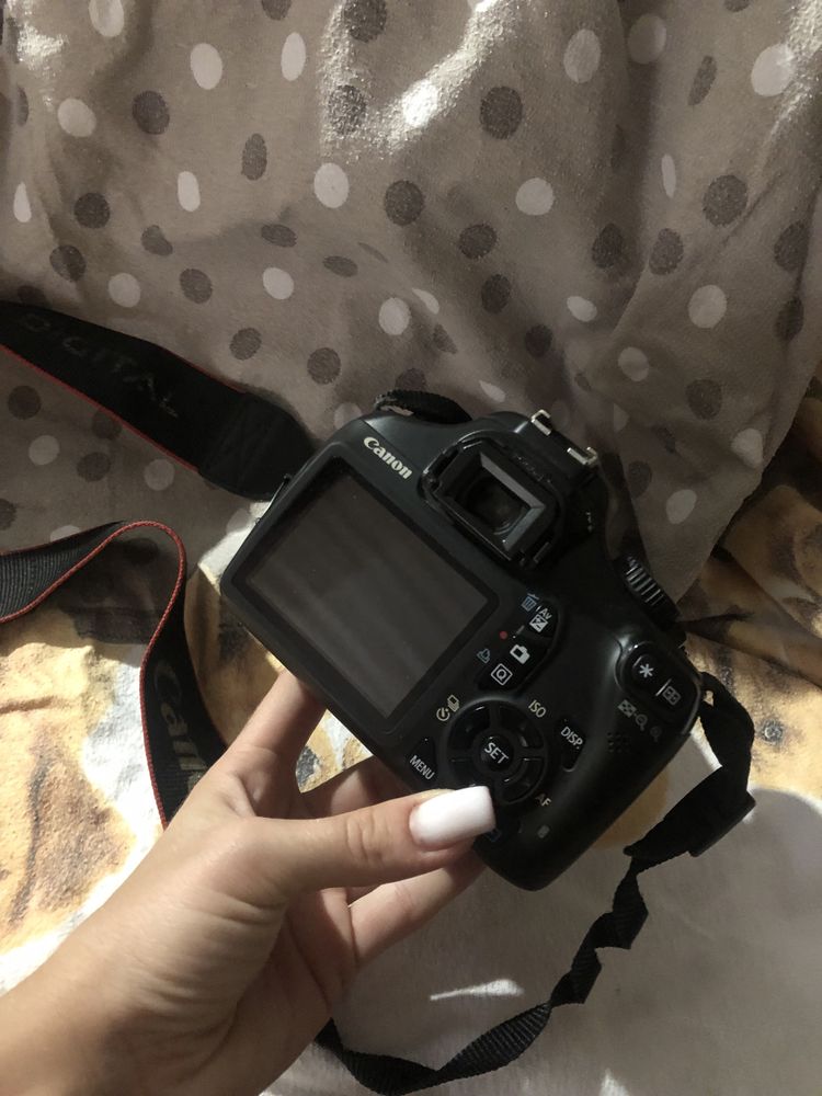 Продам фотоапарат Canon