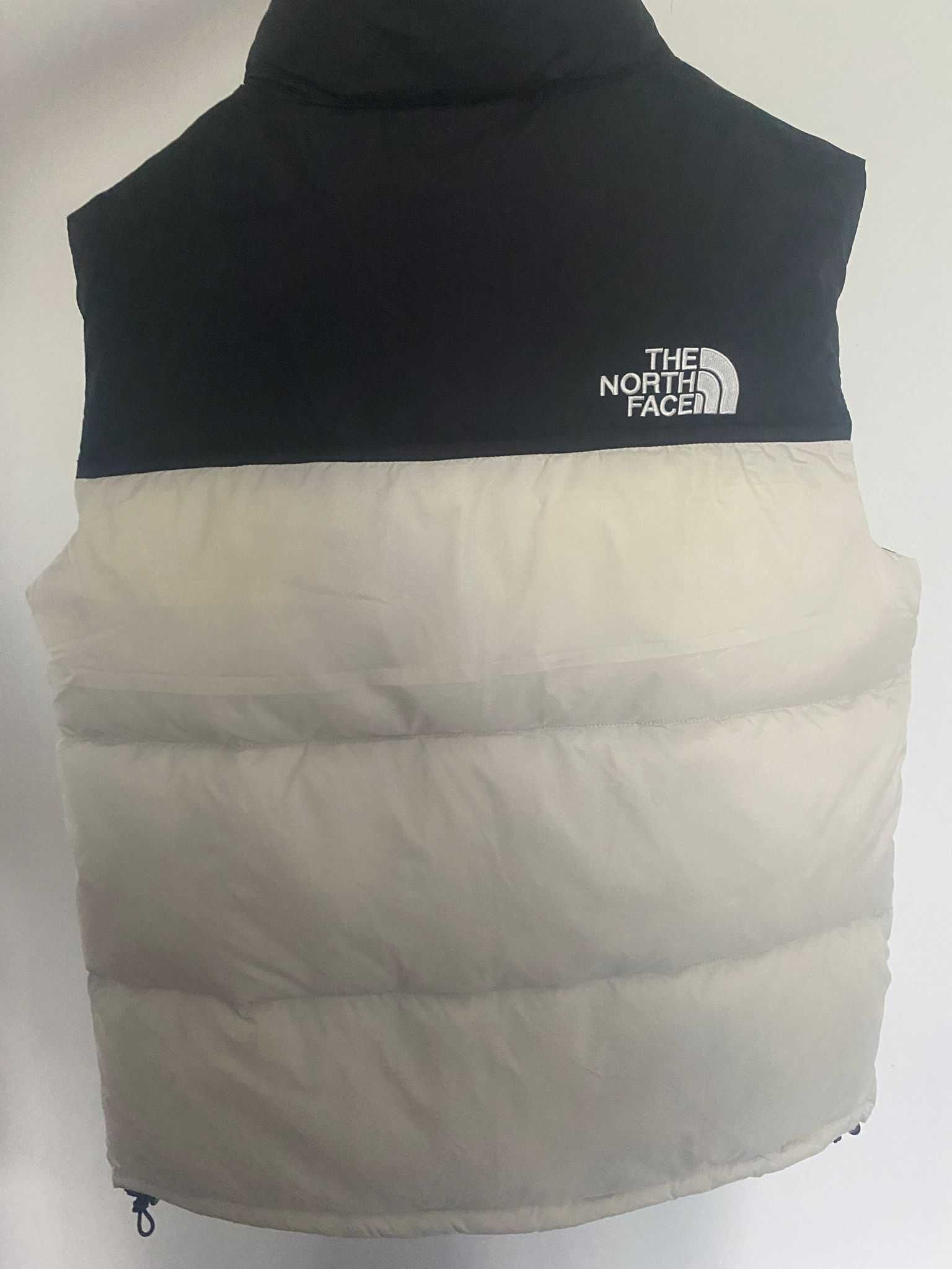 The North Face 1996 Retro Nuptse Vest – White Dune / TNF Black