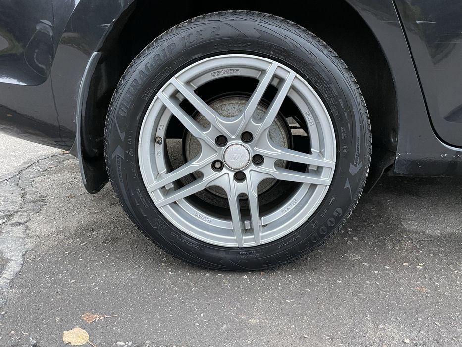 Продам Skoda Rapid 1.2 TSI