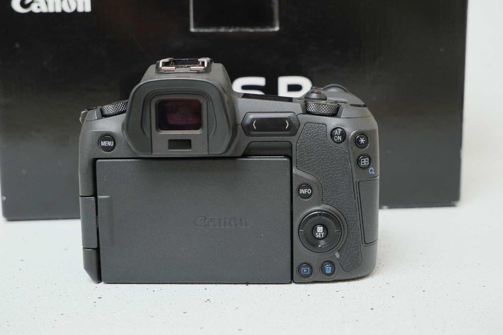 Canon EOS R Body